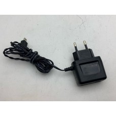 MOTOROLA SPN5409A AC POWER SUPPLY 5800 5V 550mA